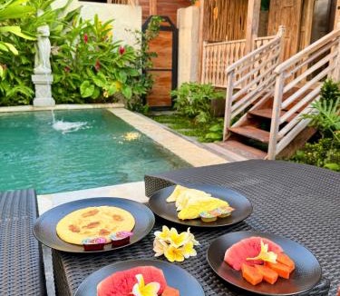 Kemenuh Hotel | Sunshine dijoglo villa
