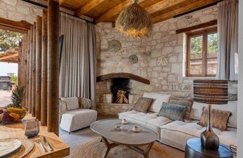 Margarites Villa | Sunshine - Fairytale Countryside Villa by etouri