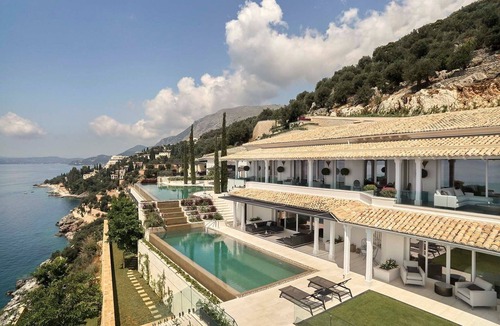 Nisaki Villa | Super Elite Corfu Villa | Villa Paradiso | 6 Bedroom | 2 Heated Infinity Pools
