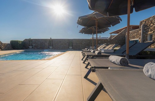 Plintri Villa | Super Paradise Villa, Sea view, Private Pool, Free Daily Maid Service.