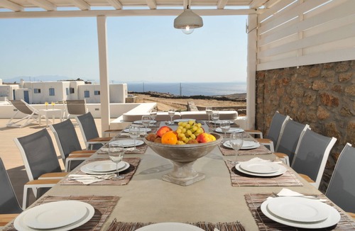 Plintri Villa | Super Paradise Villa, Sea view, Private Pool, Free Daily Maid Service.