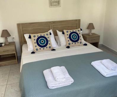 Petaloudes House | Sweet Home Kremasti
