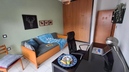 Komotini Apartment | SweetHome Komotini central & comfy apartment with Parking