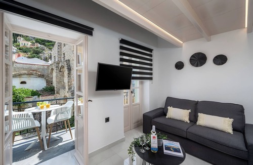 Symi Apartment | Symi Duo B - Double Studio