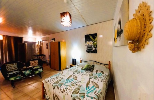 Arue Apartment | TAHITI - Erima POOL Studio