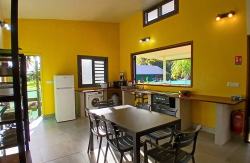 Afaahiti Ski Chalet | TAHITI ITI - Fare Pihiti Spot