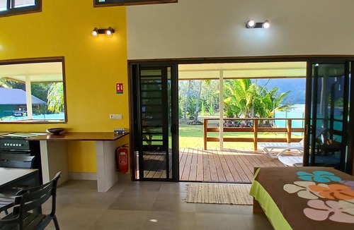 Afaahiti Ski Chalet | TAHITI ITI - Fare Pihiti Spot