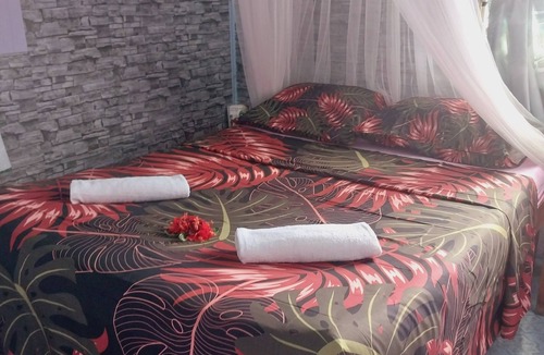 Fare Hostel | Tapuhere Lodge
