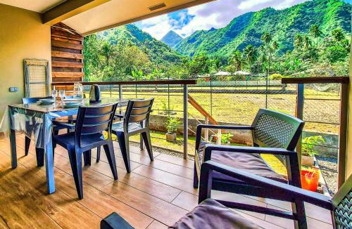 Teahupo'o Apartment | Teahupo'o Lodge Tahiti - Studio Tropical vue lagon et montagnes