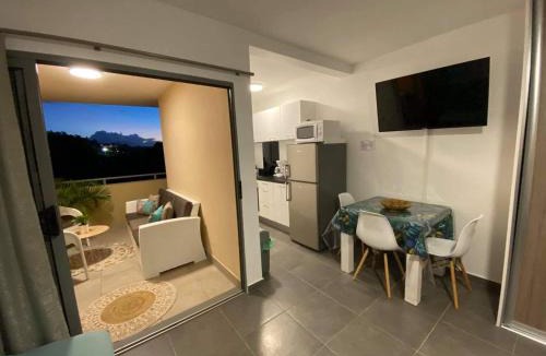 Pa'ofa'i Apartment | Tehautahi Cozy Lodge 2