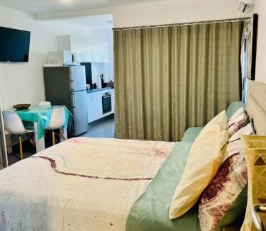 Pa'ofa'i Apartment | Tehautahi Cozy Lodge 2