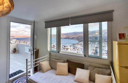 Sitia Apartment | Terrace house