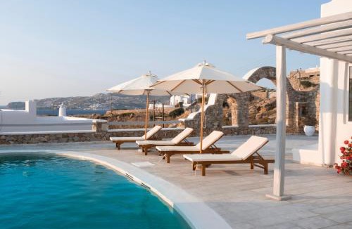 Kanalia Villa | Thalia Luxe 4-Bedroom Pool Villa