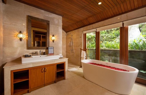 Kedewatan Hotel | The Allure Ubud Villas & Spa crafted by freshWater Asia