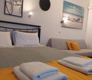 Tiros Apartment | The bee's house 2