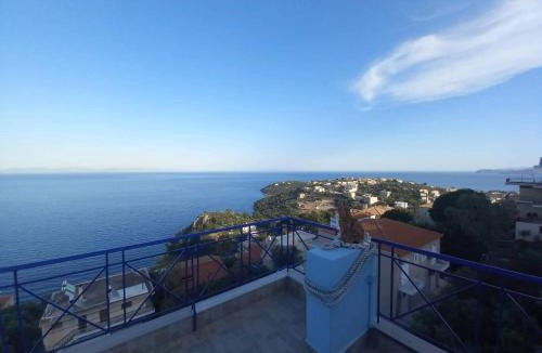 Gythio Apartment | The Big Blue