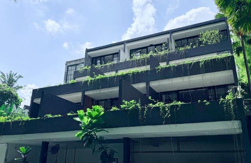 Kutuh Kaja Hotel | The CIVYT