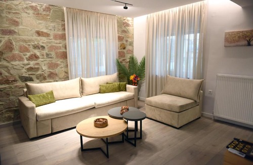 Mytilene Apartment | The Cozy Flat 88m2
