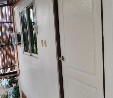 Oslob Bed & Breakfast | The Cronin Residence