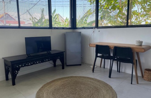 Drupadi Apartment | The Drupadi Apartments Studio Gordy