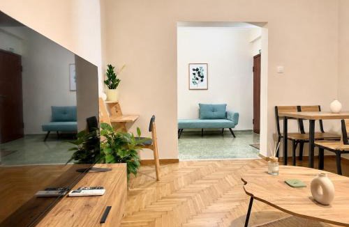Athens City Centre Apartment | The Gkyzi Chapter by MPS