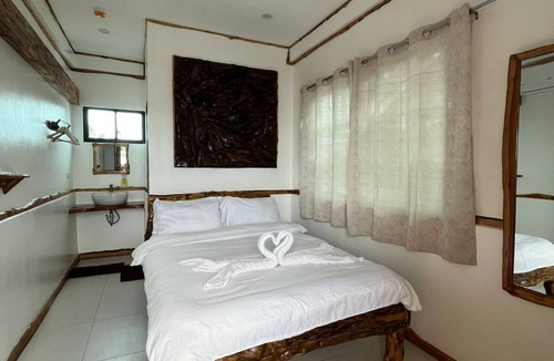 Basdiot Hostel | The Hat Trick Hostel