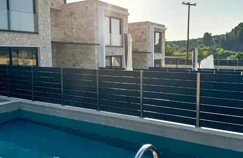 Kassandra Villa | The Olive Path