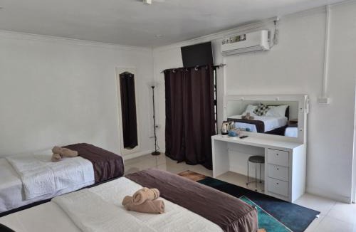 Ba Apartment | The Pine Lodge Accomodation