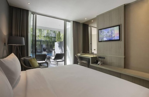 Petitenget Hotel | The Premier Sunshine Seminyak Suite
