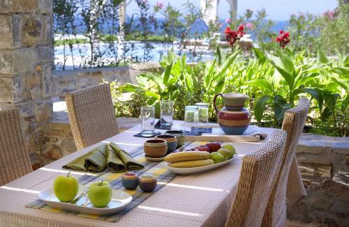 Geropotamos Resort | The Royal Blue Resort & Spa Crete