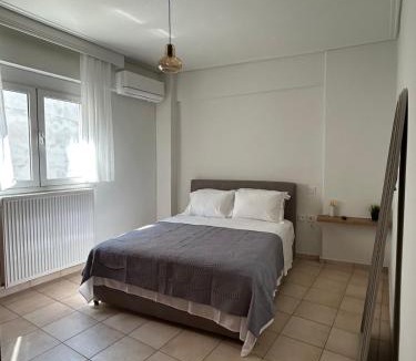 Larissa Apartment | The Spot 2