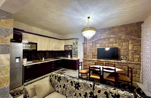 Korce Villa | The Stone Cavern Novaku Duplex Greenery View BBQ Area Garden