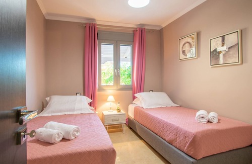 Maries Villa | The View Villa