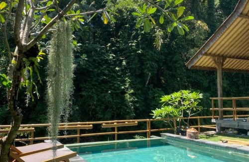 Kediri Hotel | The Villa Lululu