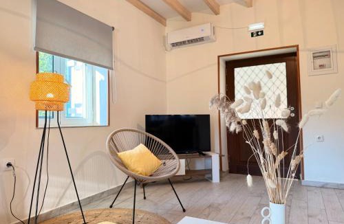 Kariotai Apartment | The Vineyard Lefkas