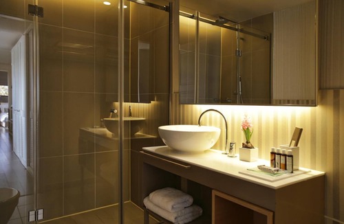 Kifisia Hotel | The Y Hotel