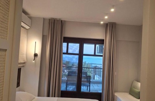 Parthenonas Apartment | Thea Studios 2