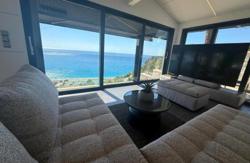 Agios Nikitas Villa | TheWave Classic Villa Kathisma Beach Lefkada