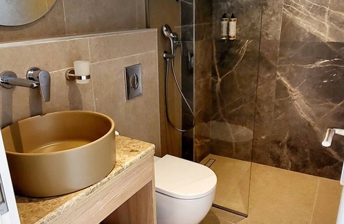 Acharavi Hotel | THINALOS HOTEL