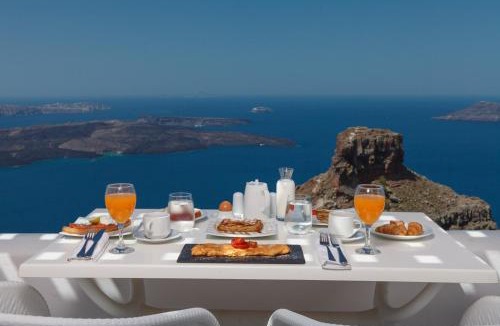 Imerovigli Hotel | Tholos Resort