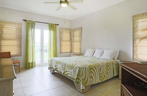 Playa Chiquita Apartment | Three-bedroom apartment #84