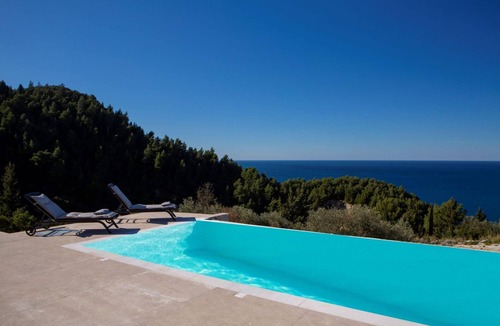 Agios Nikitas Villa | Three Bedroom Villa- Kathisma Sunset Villas
