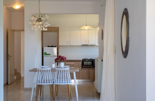Milatos Beach House | Three Waves Maisonettes | Manousos