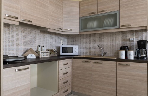 Spata-Artemida Apartment | Thresh Apartments Airport by Airstay