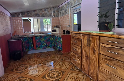 Tuherahera Ski Chalet | TIKEHAU - Fare Te One Nui
