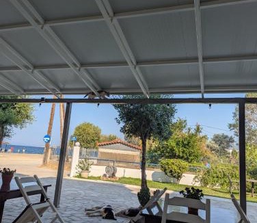 Amarinthos Apartment | To Kyma