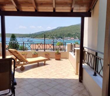 Poseidonio House | TOBY's HOUSE