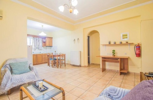 Akrotiri House | Tonia Apartments