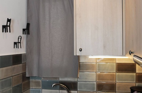 Exarhia Apartment | Top of the city Central studio with Acropolis View