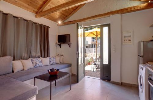 Lakka Apartment | ToPalio